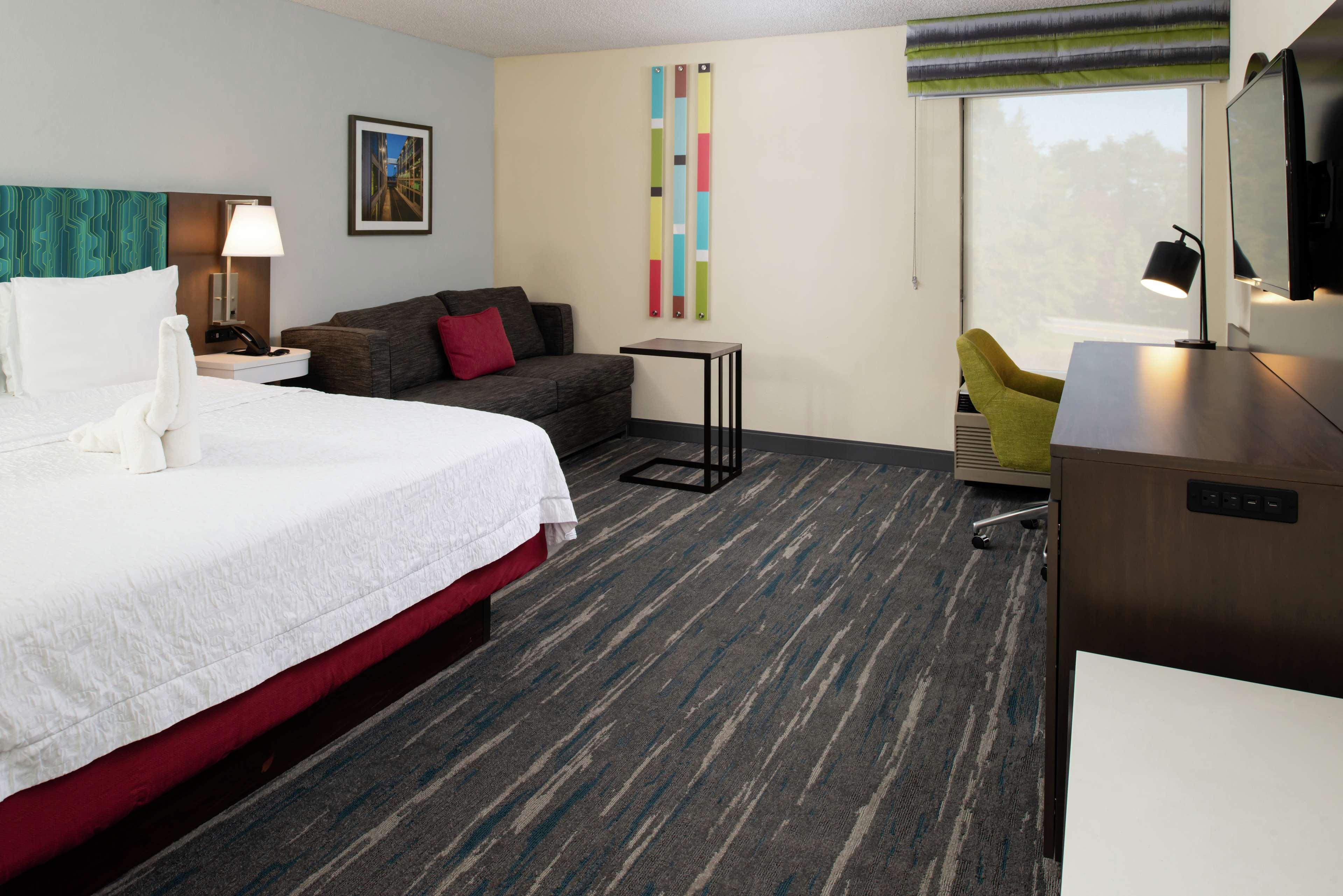 Hampton Inn Greensboro Airport Esterno foto